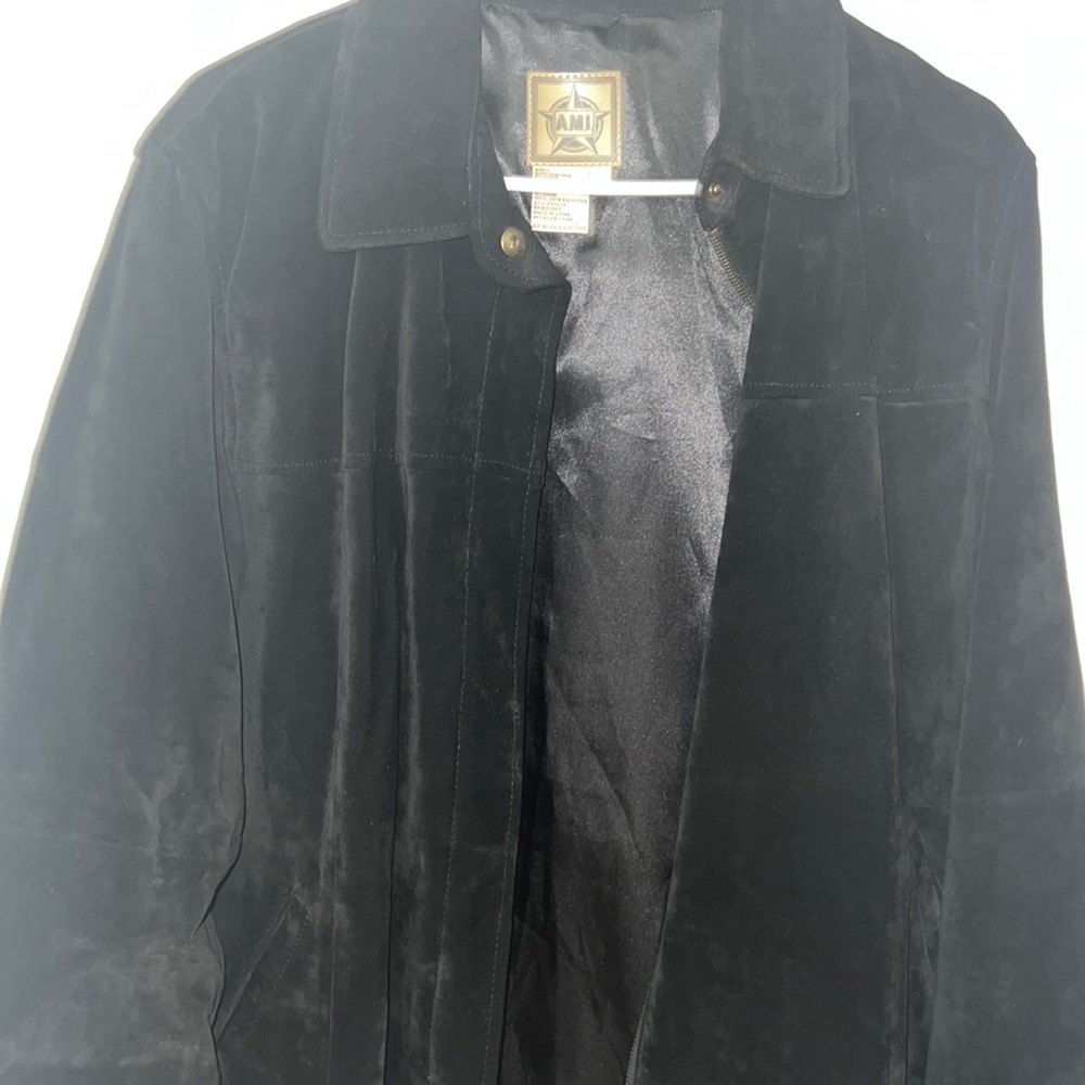 AMI Authenticated Jacket - Women stylish chic